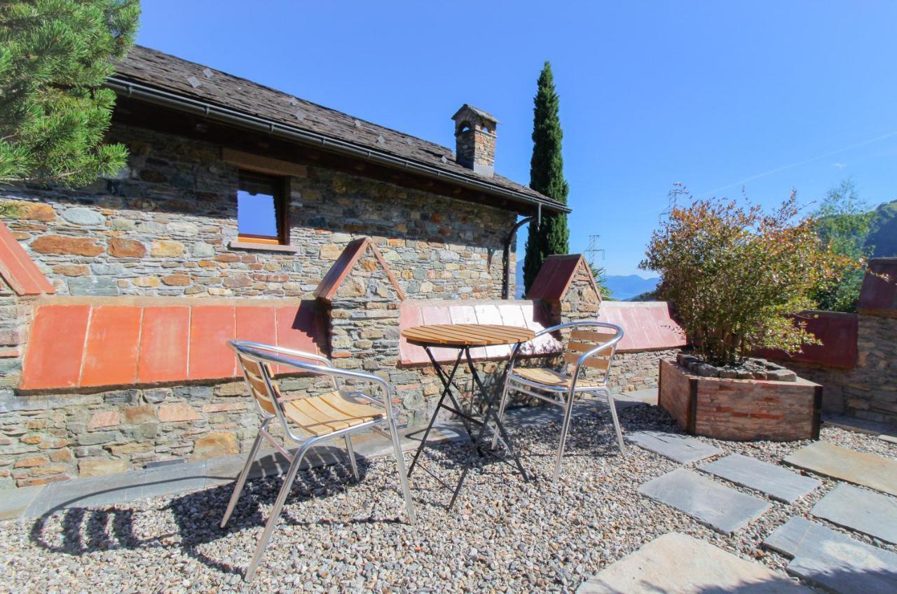 Residenza Castellum Apartamento Stazzona Exterior foto